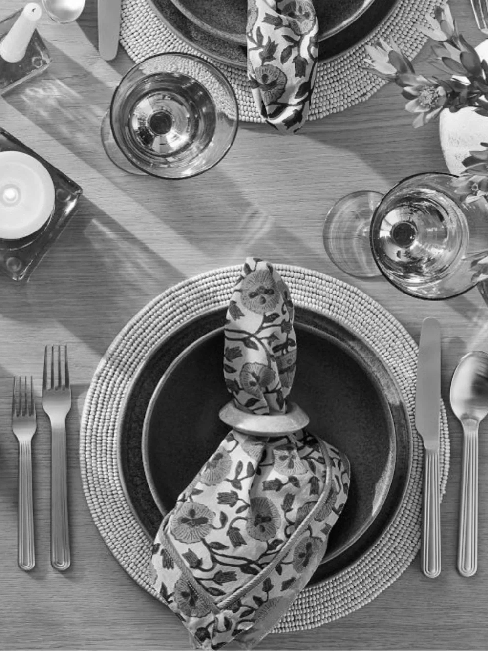 New West Elm Grooved Satin Flatware Champagne Utensils Set of 20 MSRP$196